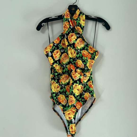 Zara woman’s floral cross Neck bodysuit top - Picture 10 of 16